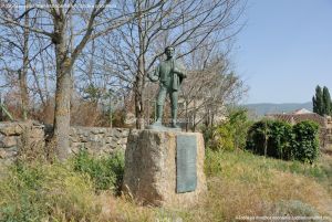 Foto Estatua homenaje al Hombre del Campo 8