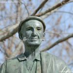 Foto Estatua homenaje al Hombre del Campo 11
