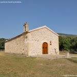 Foto Ermita de Santa Ana de Alameda del Valle 11
