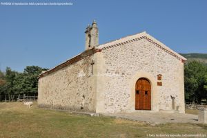 Foto Ermita de Santa Ana de Alameda del Valle 22