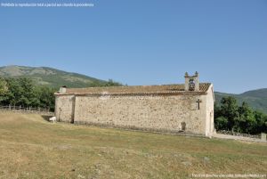 Foto Ermita de Santa Ana de Alameda del Valle 23
