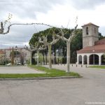 Foto Plaza de la Iglesia de Aldea del Fresno 4