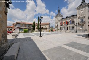Foto Plaza de la Villa de Alpedrete 3