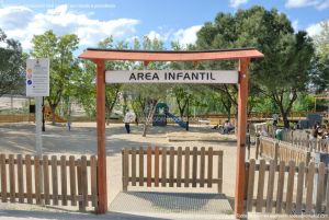 Foto Parque Infantil en Arroyomolinos 4