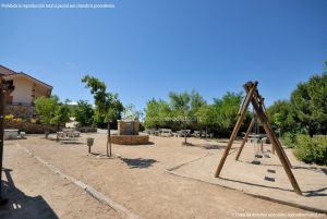 Foto Parque infantil en Berzosa del Lozoya 3
