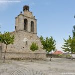 Foto Plaza de la Iglesia de Cabanillas de la Sierra 6