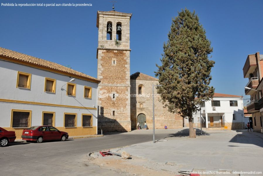 Plaza de San Pedro de Camarma de Esteruelas 1 ...