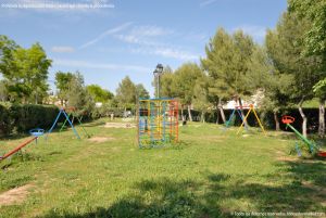 Foto Parque Infantil en Carabaña 10
