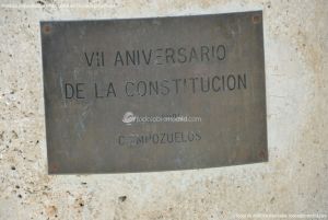 Foto Escultura VII Aniversario Constitución 1