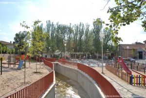 Foto Parque Infantil en Cobeña 4