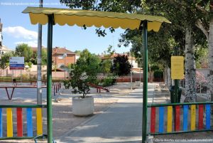 Foto Parque Infantil en Cobeña 11