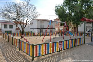 Foto Parque Infantil en Corpa 6