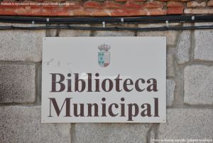 Foto Biblioteca Municipal de Fresnedillas de la Oliva 1