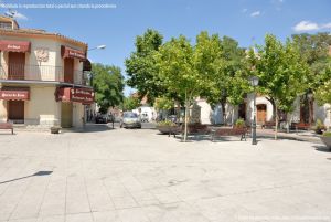 Foto Plaza de la Villa de Fuente el Saz de Jarama 12