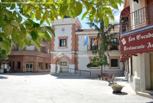 Foto Plaza de la Villa de Fuente el Saz de Jarama 15