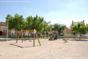 Foto Parque Infantil en Fuente el Saz de Jarama 6