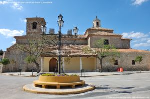 Foto Plaza de la Iglesia de Fuentidueña de Tajo 5