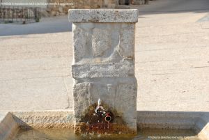 Foto Fuente Plaza de San Pedro 2