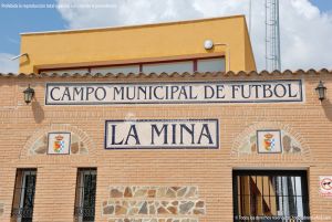 Foto Campo Municipal de Fútbol La Mina 2