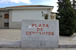 Foto Plaza de Cervantes de Hoyo de Manzanares 7