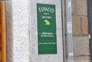 Foto Biblioteca de Miraflores de la Sierra 1