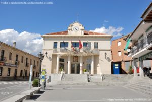 Foto Ayuntamiento El Molar 1