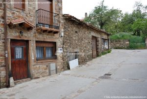 Foto Viviendas tradicionales en Montejo de la Sierra 4