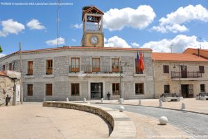 Foto Ayuntamiento Moralzarzal 1