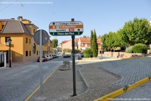 Foto Plaza del Pilar de Pedrezuela 4