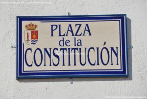 Foto Plaza de la Constitución de Pinilla del Valle 1