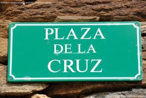 Foto Plaza de la Cruz de Paredes de Buitrago 1