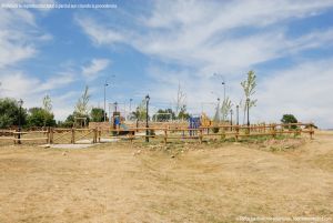 Foto Parque Infantil en Paredes de Buitrago 1