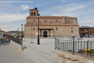 Foto Plaza de la Iglesia de Quijorna 2