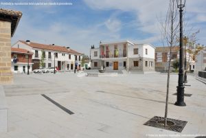 Foto Plaza de la Iglesia de Quijorna 10