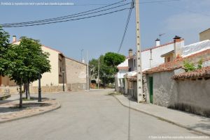 Foto Plaza de la Fragua de Oteruelo del Valle 12