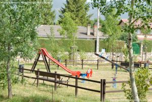 Foto Parque Infantil en Oteruelo del Valle 13
