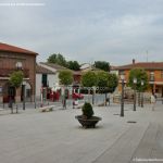Foto Plaza de la Constitución de Santorcaz 4