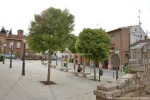 Foto Plaza de la Constitución de Santorcaz 5