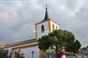 Foto Iglesia de Santiago Apóstol de Sevilla la Nueva 19