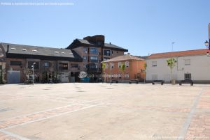 Foto Plaza de España de Torrejón de la Calzada 12