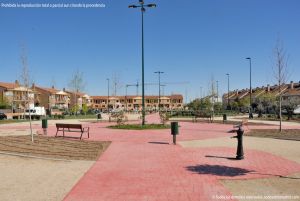 Foto Parque de las Comunidades de Torrejón de la Calzada 11
