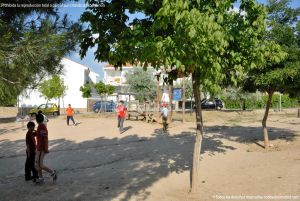 Foto Parque Infantil en Torres de la Alameda 3
