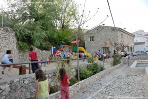 Foto Parque Infantil en Valdelaguna 4