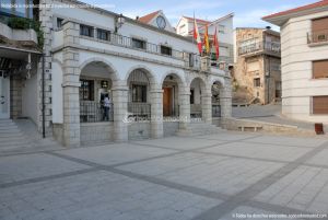 Foto Ayuntamiento Valdemanco 1