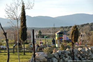 Foto Parque Infantil en Valdemorillo 1