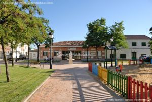 Foto Plaza de Castilla de Valdetorres de Jarama 2