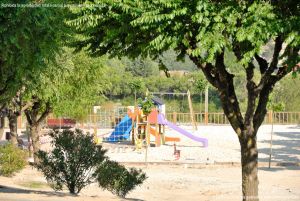 Foto Parque Infantil en Venturada 3