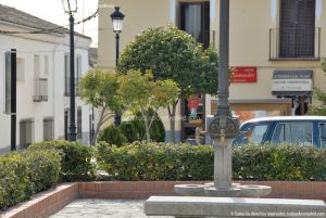 Foto Fuente Plaza de España en Villamantilla 9