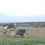 Foto Tractores antiguos en Villanueva de Perales 7