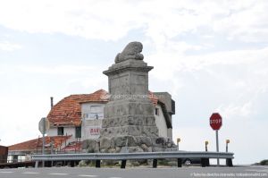 Foto Monumento del Alto del León 3